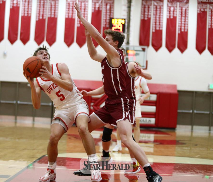LHS junior Carter Sehr looks for an opening against Fairmont under the basket. Fifth-seed Luverne upset fourth-seed Fairmont 65-57 in Fairmont Saturday, March 2. 
