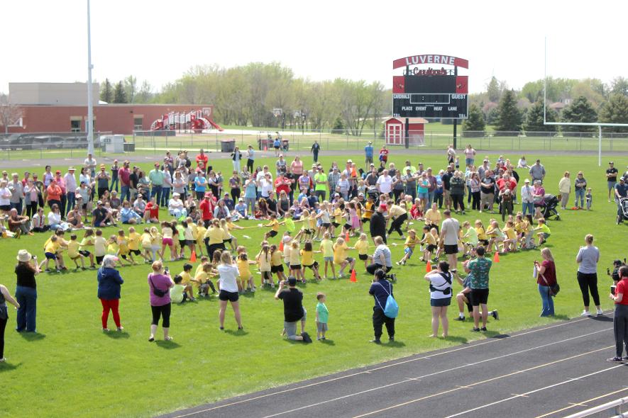 This is a scene from the grandstand as the first-grade classrooms take on each other in the tug-of-war competitions. Mavis Fodness/Rock County Star Herald Photo