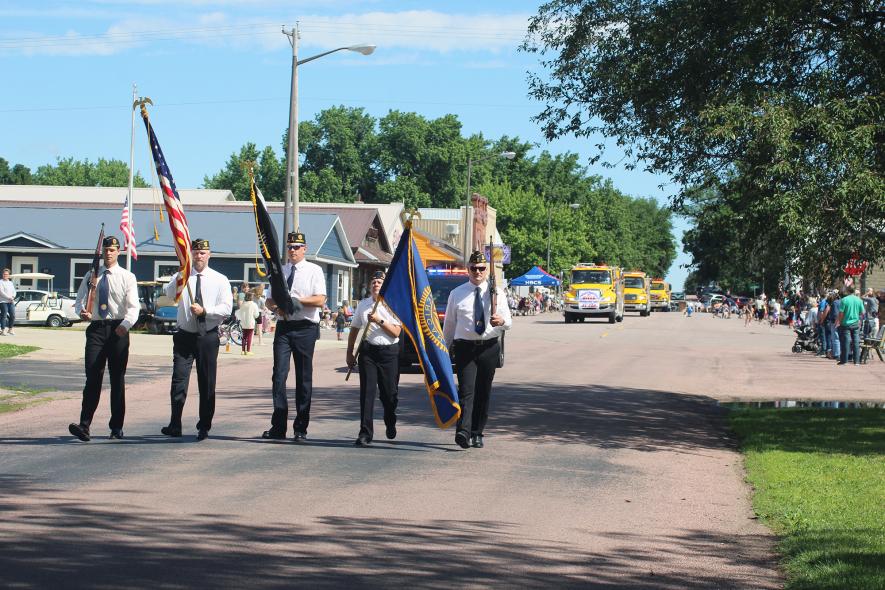 The Hills American Legion Post 399 members lead the 2024 Hills Friendship Days parade that included more than 60 units Saturday morning. The hourlong event was among three days of activities that ended Sunday. Pictured (from left) are Nick Sandager, Lyle DeBoer, Brad VandenBerg, Deb Hartz and Jake Conger. Mavis Fodness/Rock County Star Herald Photo