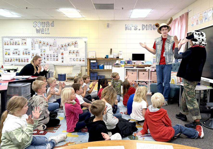 Rock County Star Herald Photo by Lori Sorenson