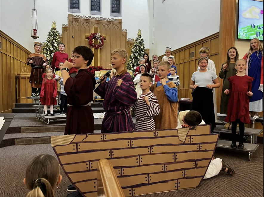 During a song about Jesus calming the storm, the boat is rowed by Owen Brockberg, Nolan Weber, Charlie St. Clair and Braeden Fick while Ross Loosbrock (Jesus) sleeps. Shared image
