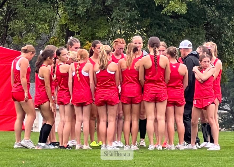 The Luverne cross country team groups before the girls’ varsity race Thursday, Sept. 22, in Jackson.